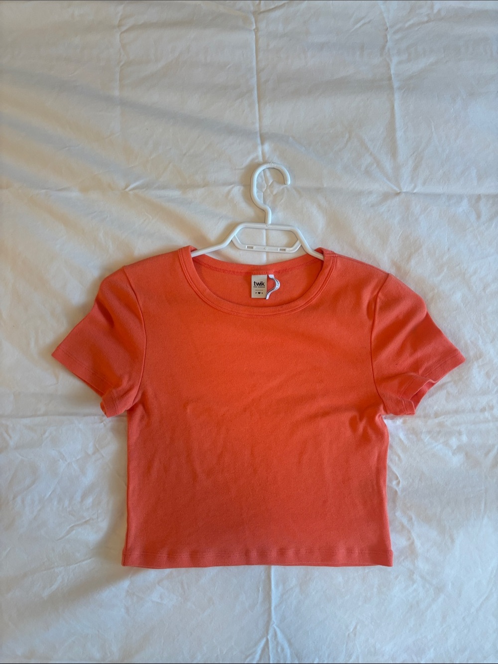 twik Coral Short Sleeve Cropped Tee